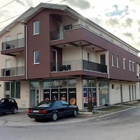 Prenociste Dunav Apartment *
