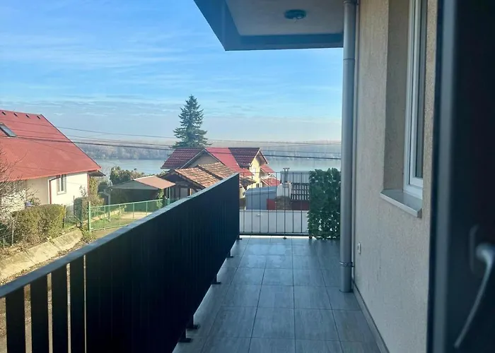 Prenociste Dunav * Novi Banovci